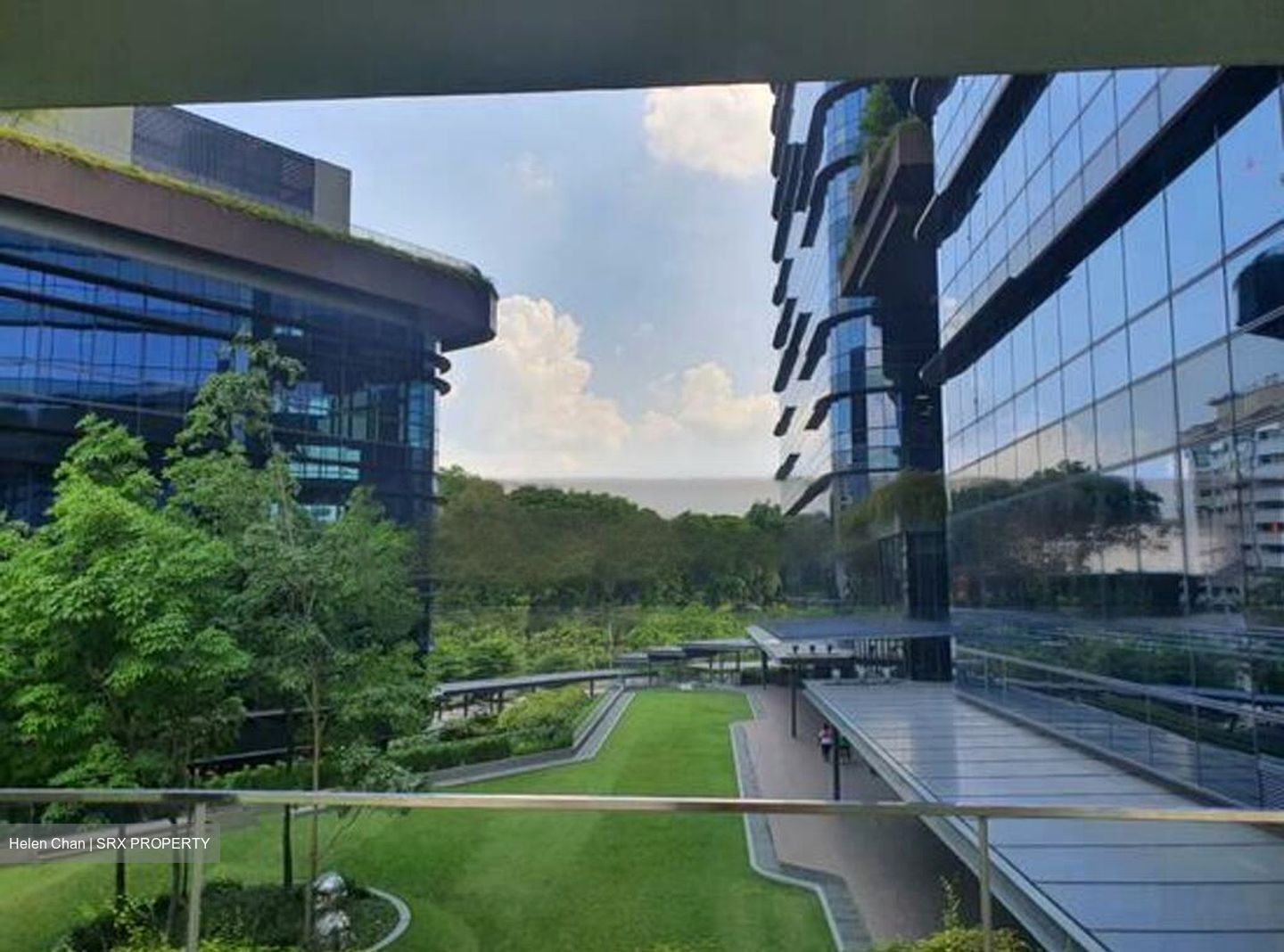 Woods Square (D25), Office #479020951